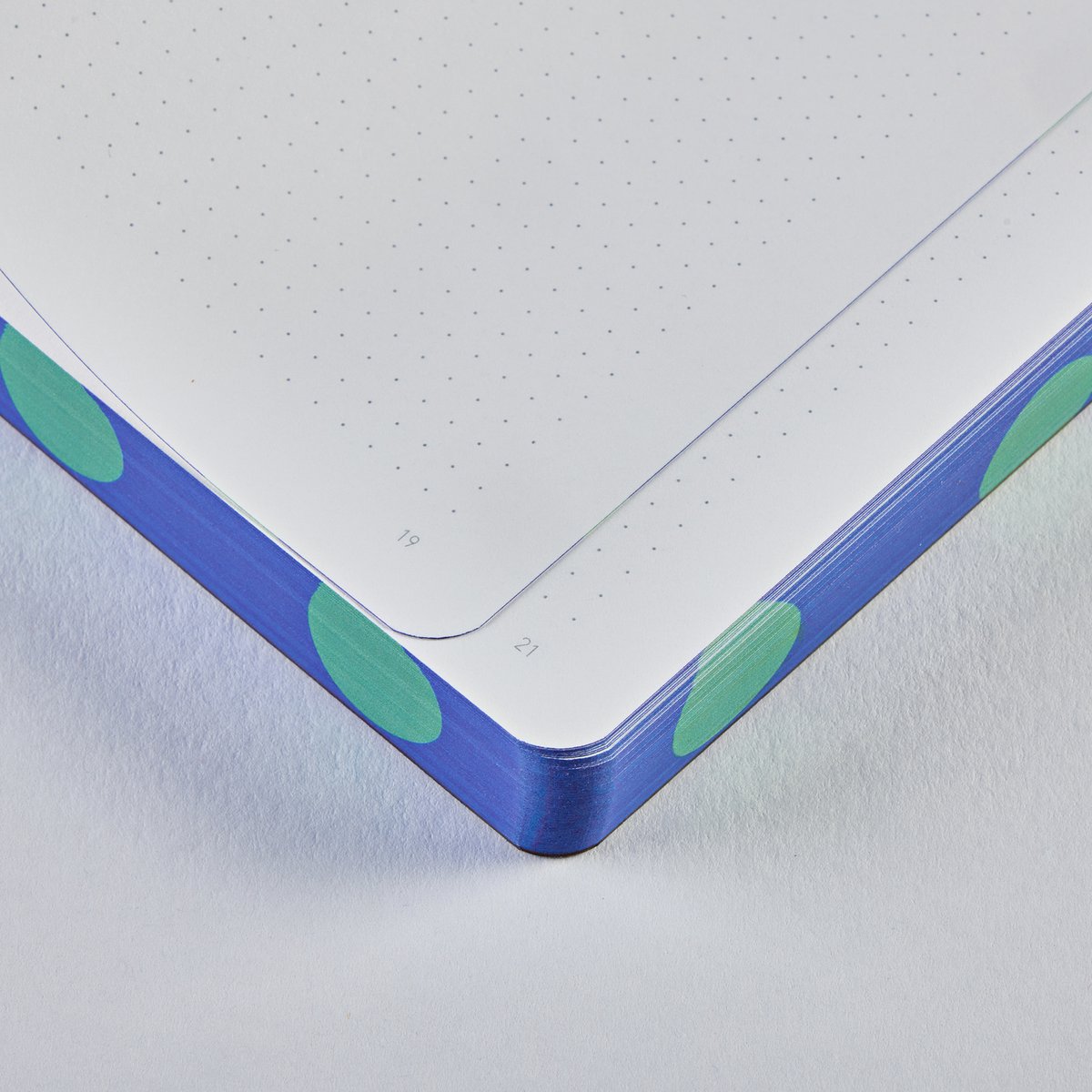 Cry Cry Club - Graphic L | Notebook A5+ | Dotted Journal | 3,5mm dots | 256 numbered pages | 120g Premium-Paper | recycled leather | sustainably produced in Germany 