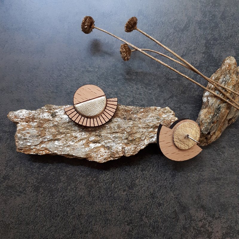 AZTEQUE gold earrings
