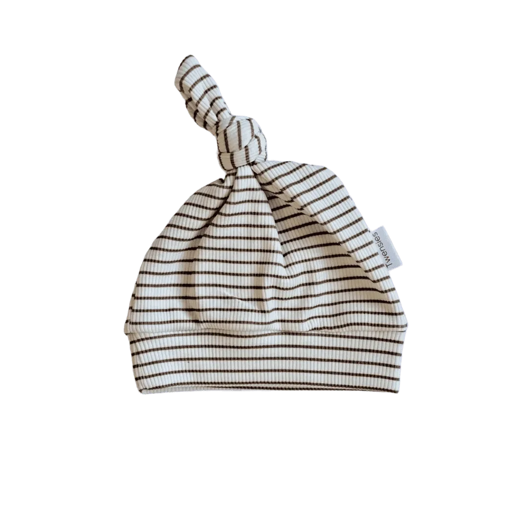 Baby hue taupe