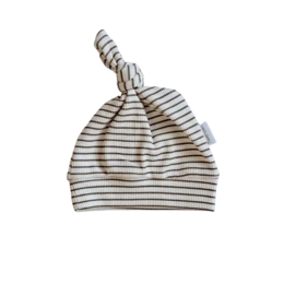 Baby hue taupe