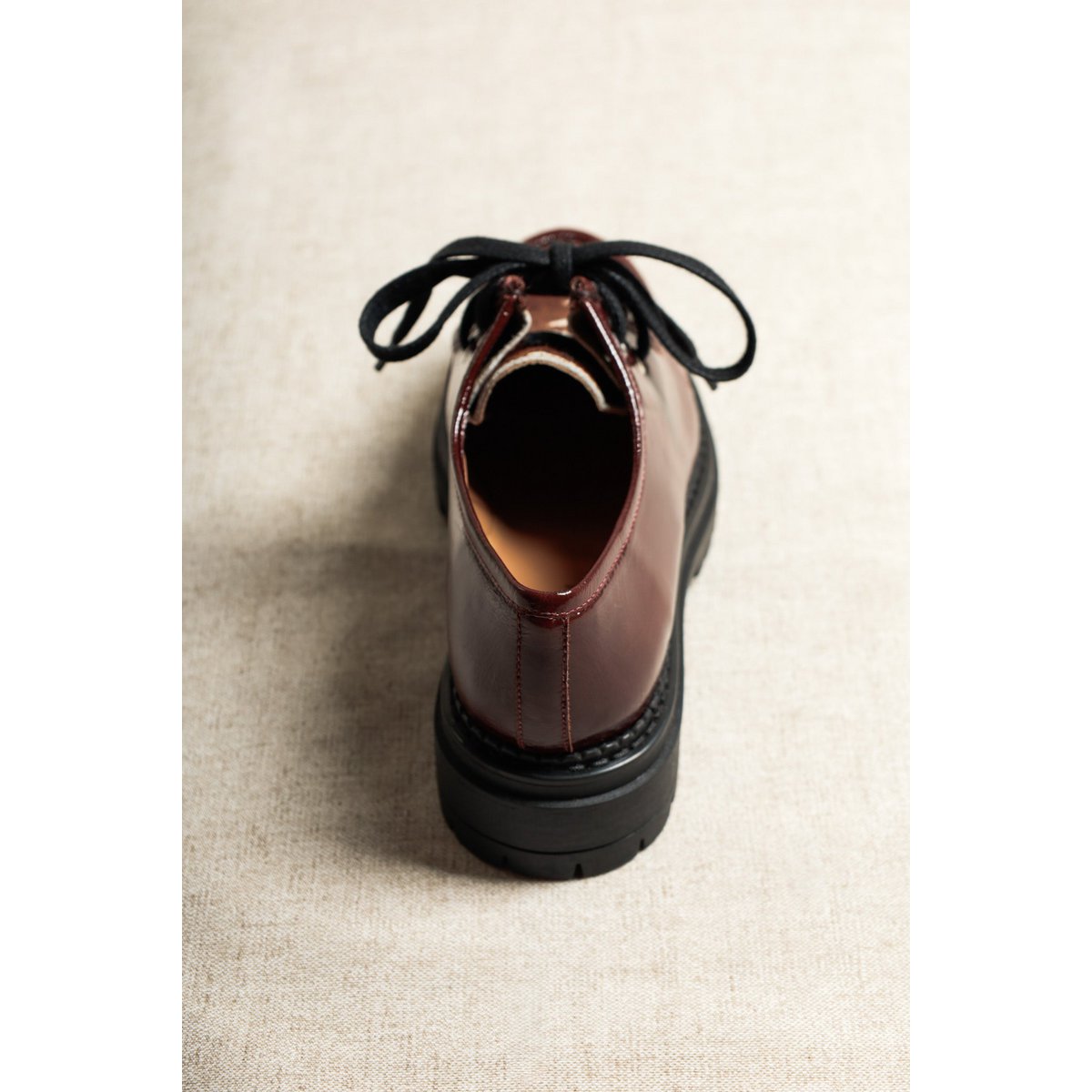 ODDA CASTAGNA BRUIN – Leren dikke loafers met Bambi-haardetail