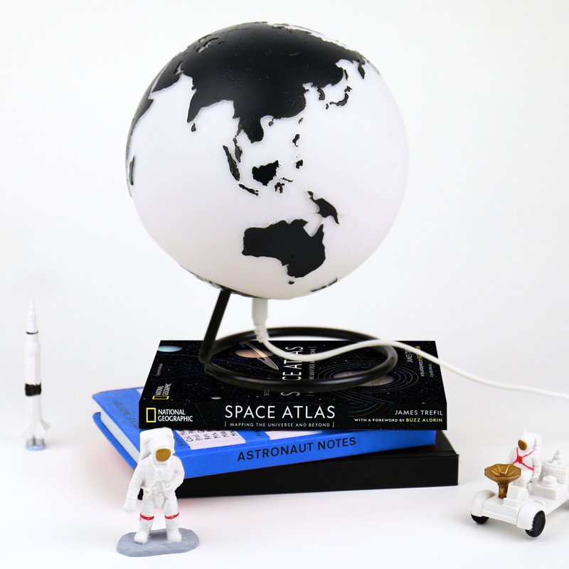 Gave Republic Lampe - Globus