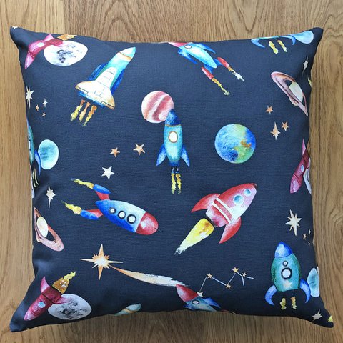 Rockets Printed Kinderkissen