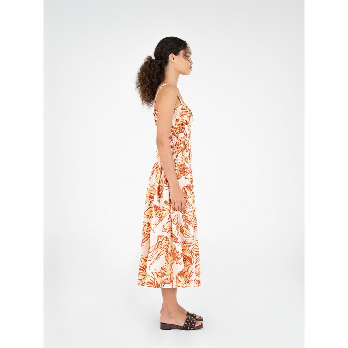 Kleid mit Wilde-Ozean-inspiriertem Print