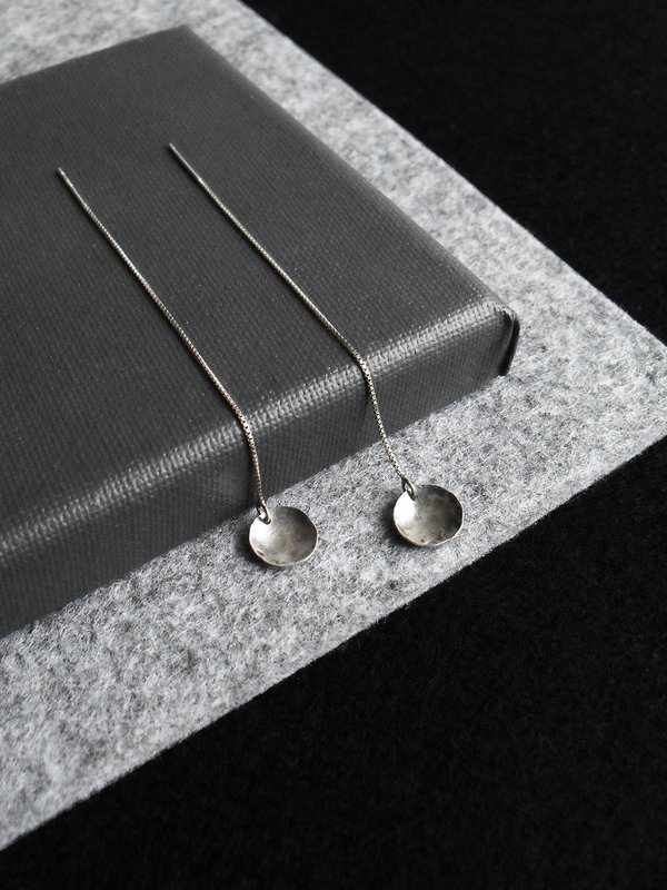 MATERIKA chain earrings round