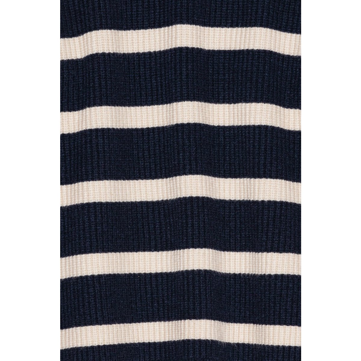shade knit stripe