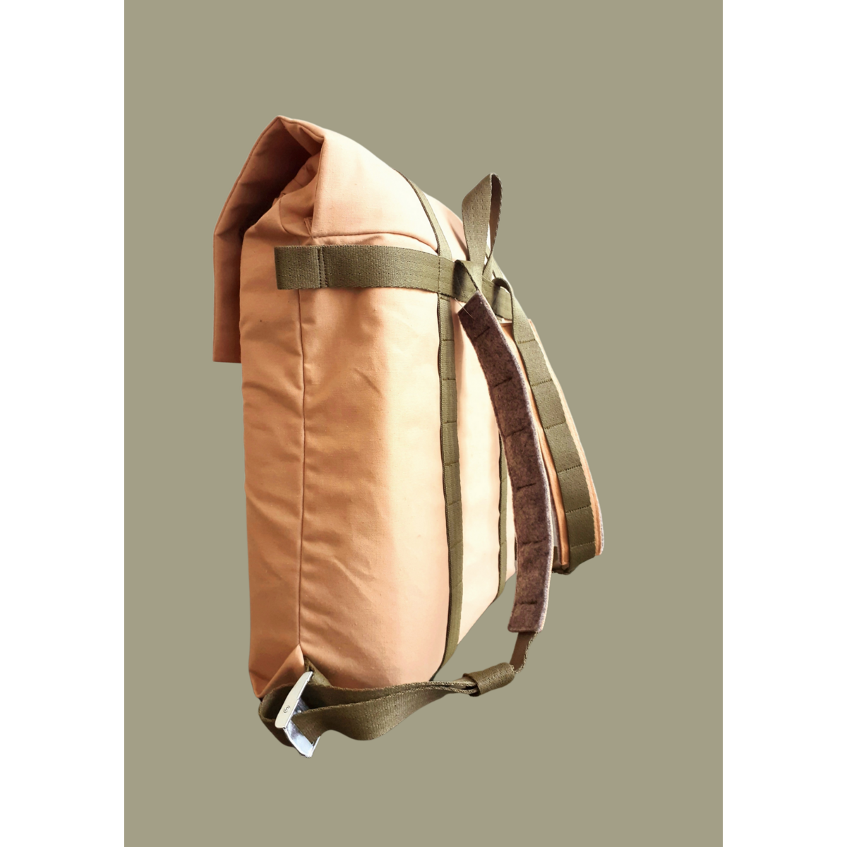ROLL TOP & SCHOOL BAG ECO HEMP »BEACH« SAND – REED GREEN