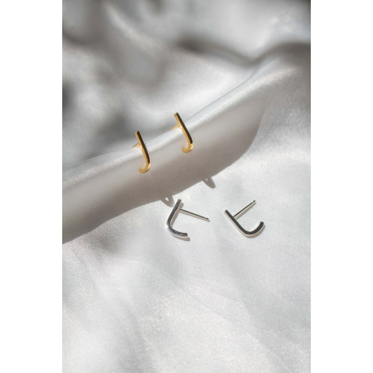 CAPTAIN HOOK earrings