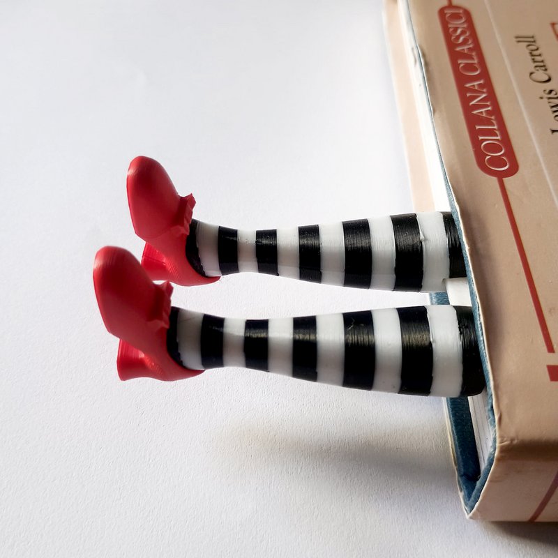 Alice in Wonderland 3D print bookmark
