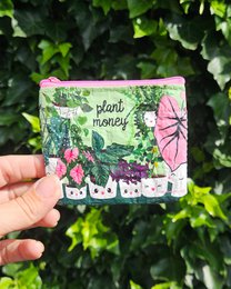 Mini tegnebogplantepenge fra genanvendt plastik