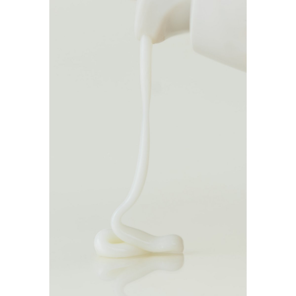 TAG | Biome Protecting Probiotic Barrier Cream SPF20