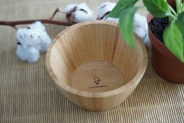 Bamboo bowl, 15 cm x 7 cm, natural material, round shape, suitable for serving food or decorative purposes.
