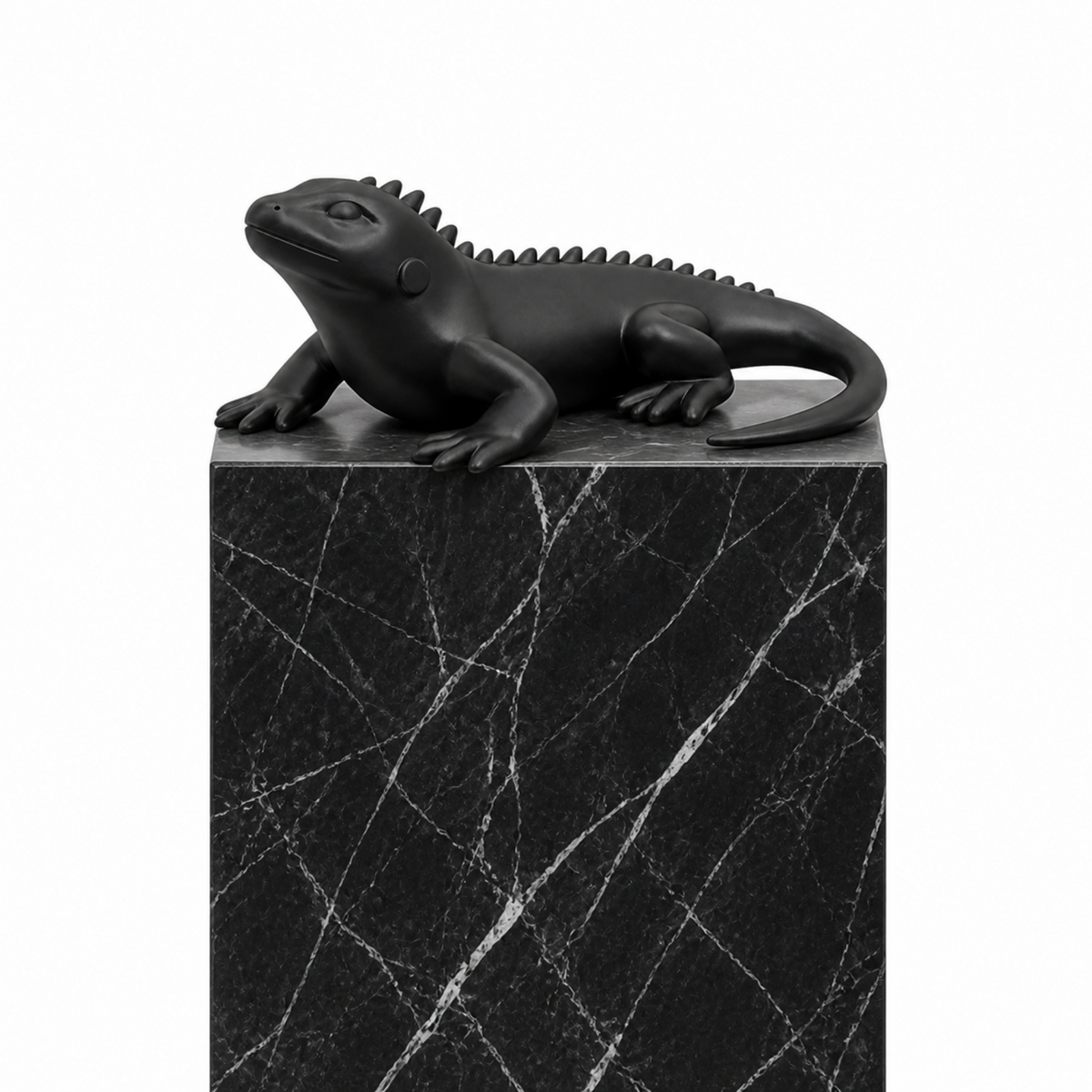 Iguana Art Object