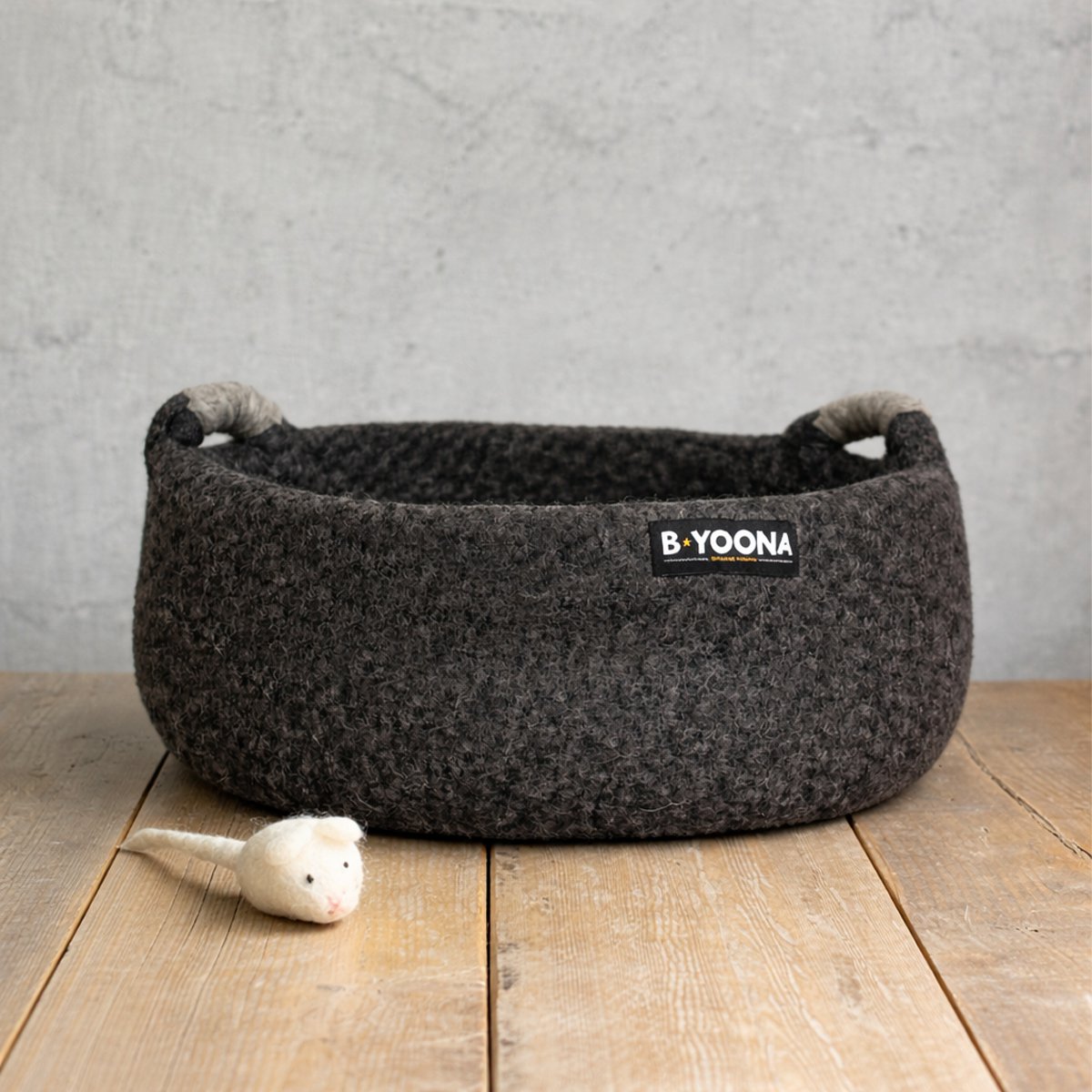 Panier gris foncé