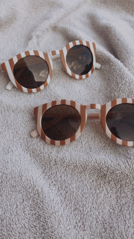 Kindersonnenbrille Streifen | Kinder Sonnenbrillen | Weiß-Orange | Rosa-Orange