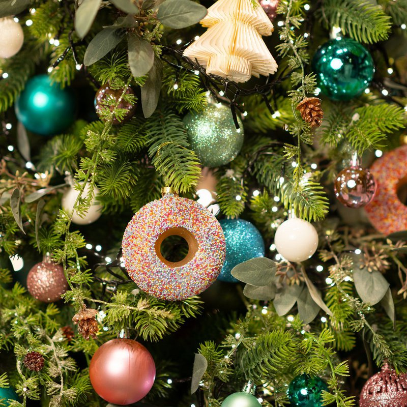 Christmas hanger donut made of glass, 2-fold, colorful (W/H/D) 9x9x3cm