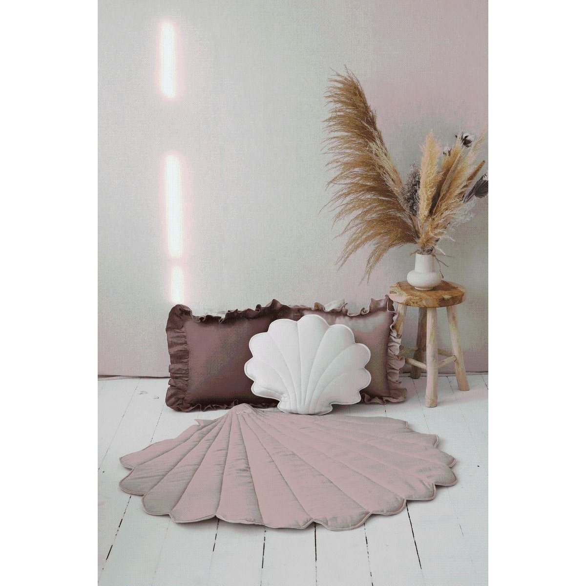 Juego de tipi "Powder Frills" con volantes y tapete de concha "Powder Pink"