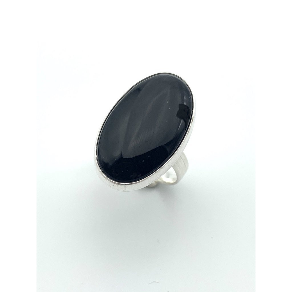 Silver ring 15x25mm Onyx