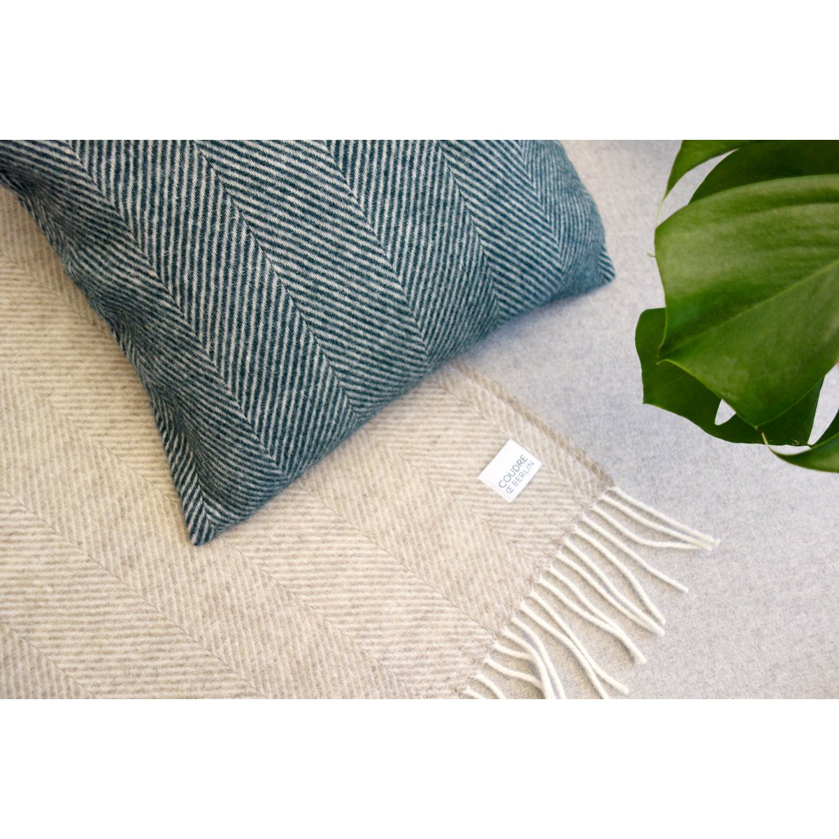 Wool blanket / cuddly blanket herringbone limestone