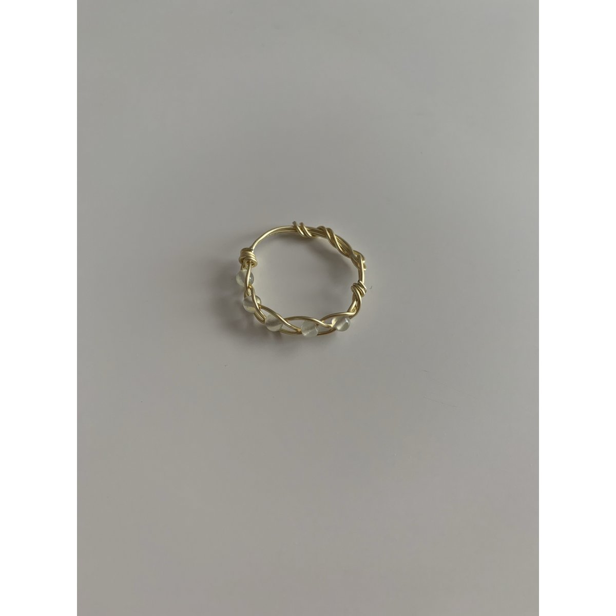 WHITE JADE STONE. ring