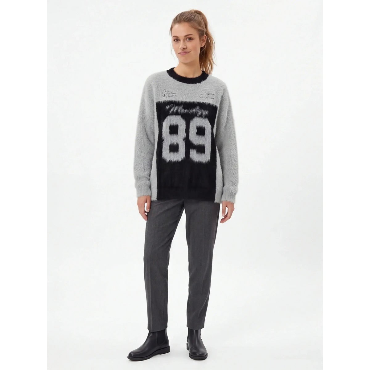 Supreme Crewneck – fra Dense Weave for et ubesværet look