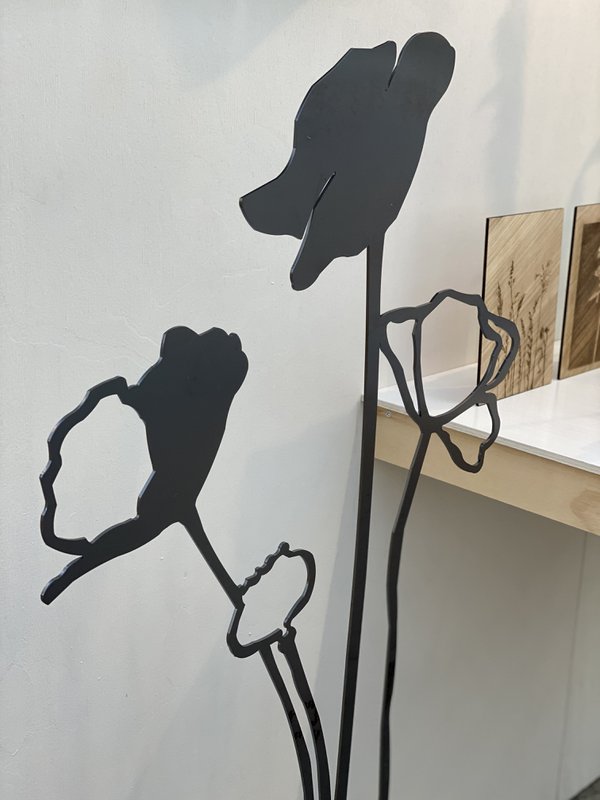 Poppy open up - Objeto de acero corten