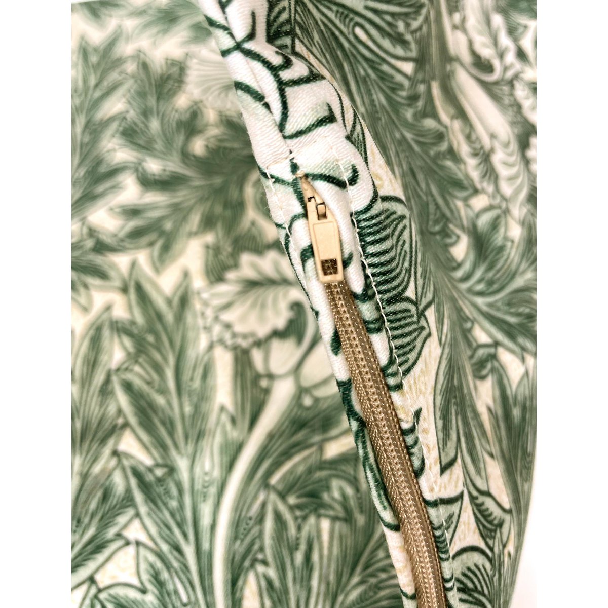 Vintage William Morris Green Tulip Throw Pillow Cover | WIM012