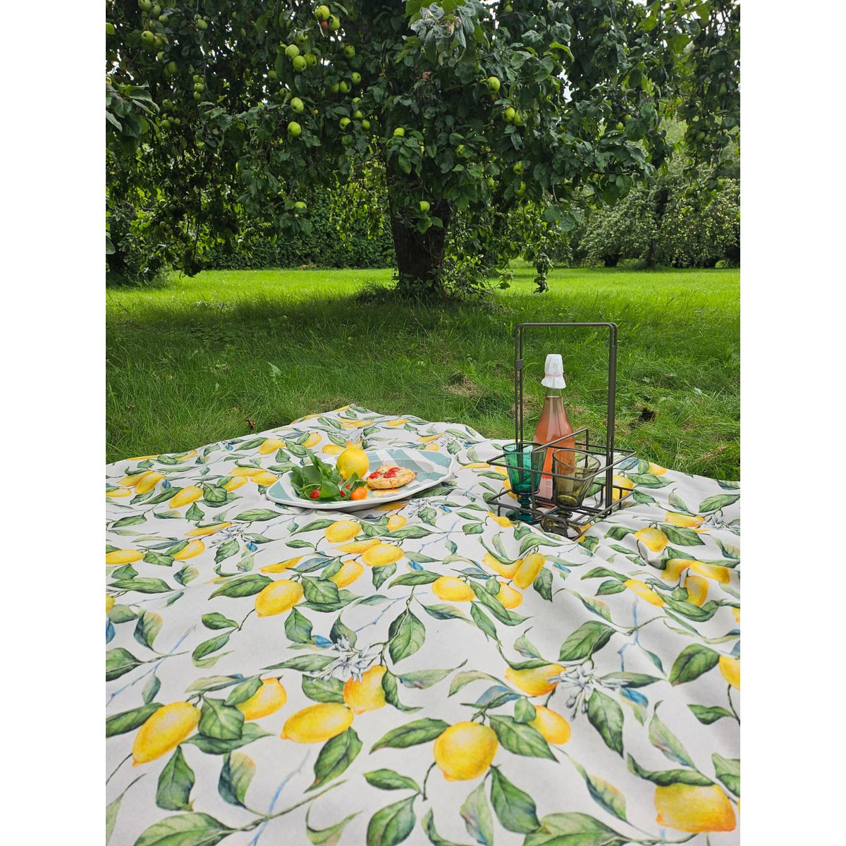 Tablecloth Square/Rectangular, linen-cotton mix, printed | Lemon Linen