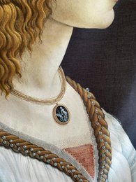 Portrait of Simonetta Vespucci Wall Tapestry