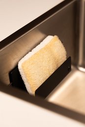 Scouring pad (in a set)