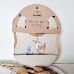 Bibs di silicone con cervo e procione a goccia - beige