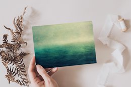 Moody Ocean (PK_016)