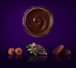 Organic date hazelnut chocolate spread