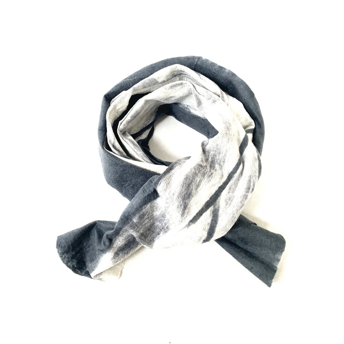 | Scarf | Merino wool | Silk | Handmade | Fair Trade | Nepal