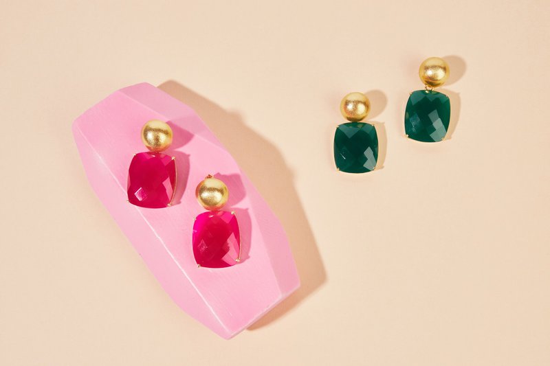 Erklæring øreringe Claire Chalcedone