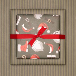 Grünes Weihnachts- Geschenkpapier mit Nikolaus Outfit und grünen Streifen, edles Geschenkpapier Weihnachtsmann , Weihnachts- Geschenkpapier Männer