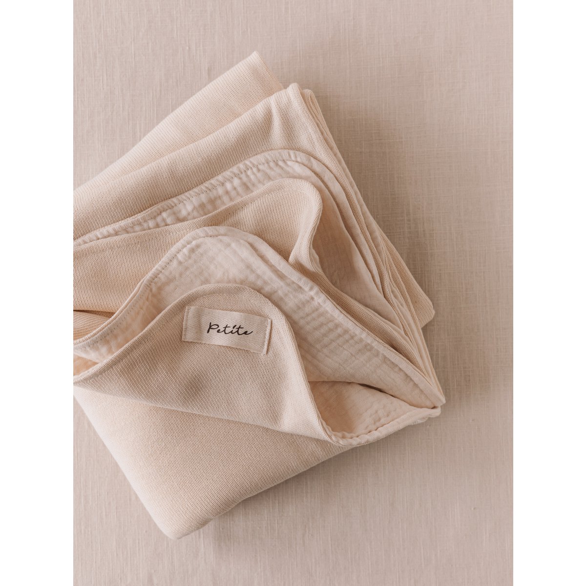 Tricot + Couverture Mousseline / crème au beurre