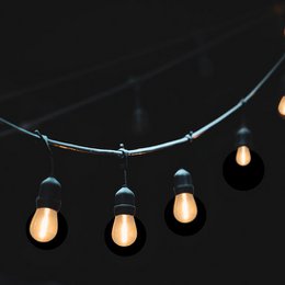 5 meter light cord with 10 pear-shaped LED lamps + 2 meter connection cable