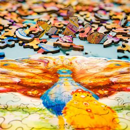 Zarina, la regina dei sogni gentili - Puzzle in legno a tema pavone