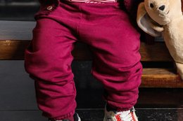 Baby basic pants in burgundy and brown colors, available in sizes 74 to 92 for infants and toddlers.