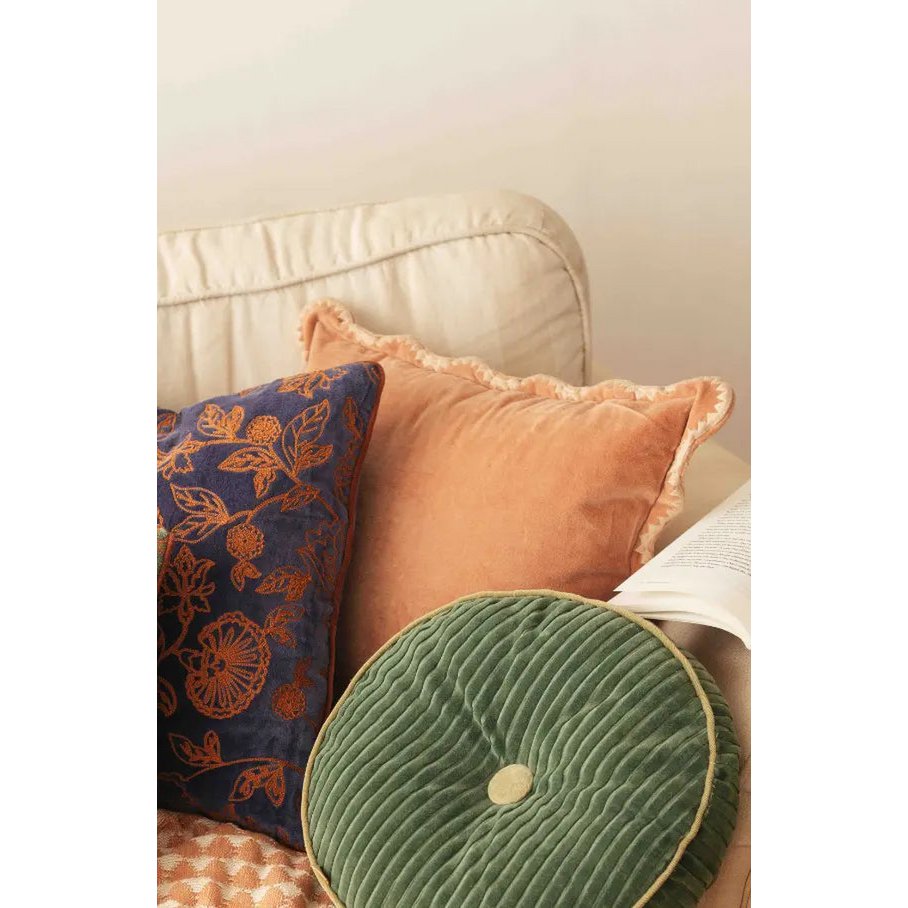 Kussenhoes | Mirage Scallop Abrikoos kussenhoes van Sanctuary Living
