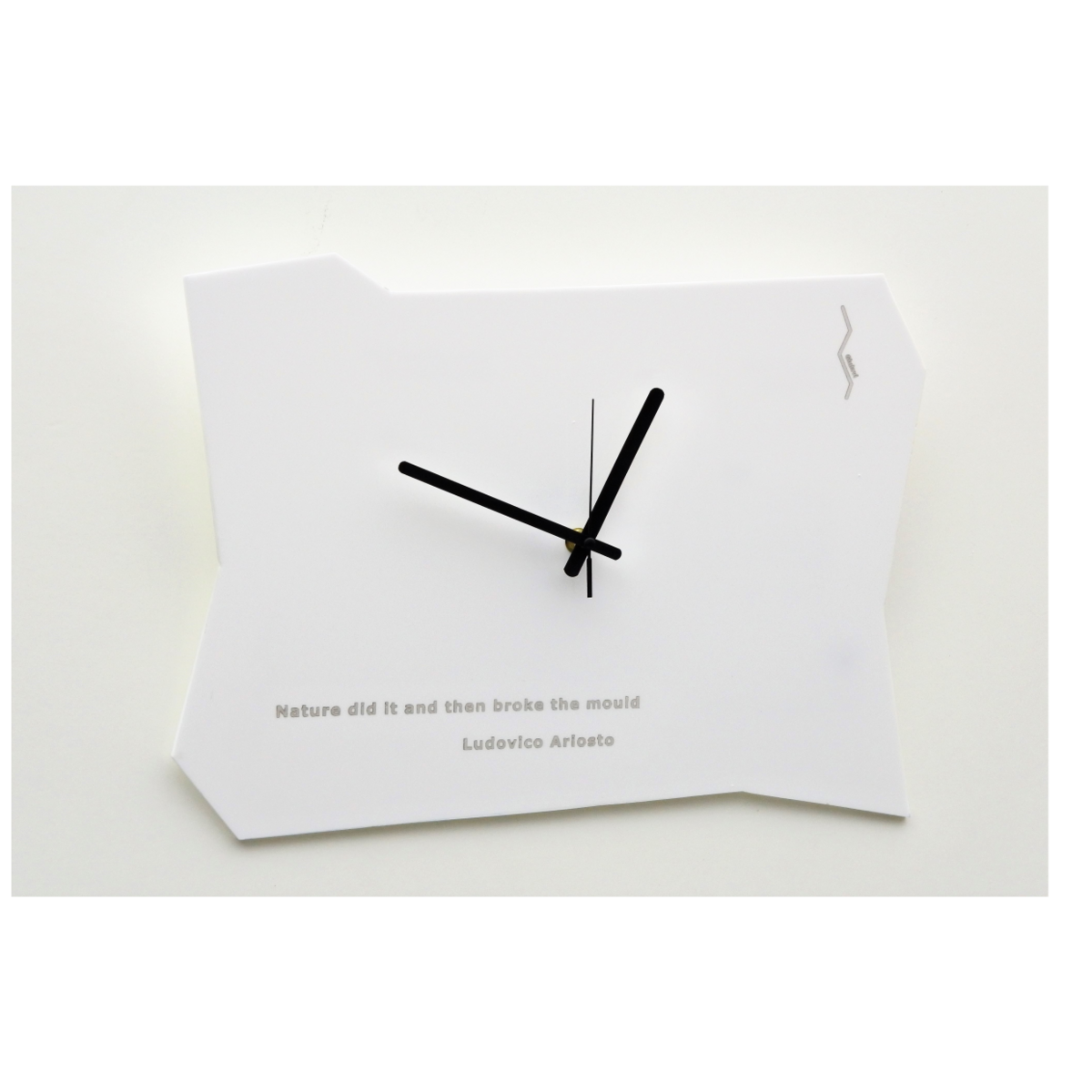 Die große weiße Uhr