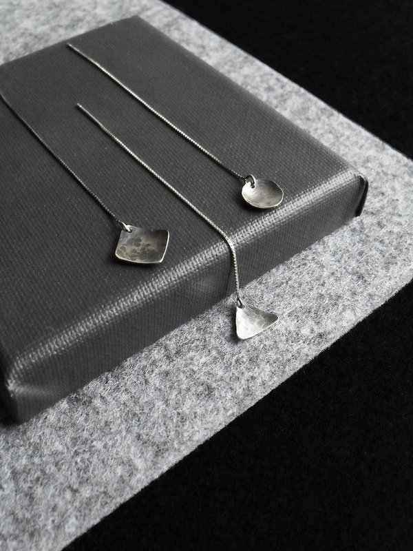 MATERIKA chain earrings round