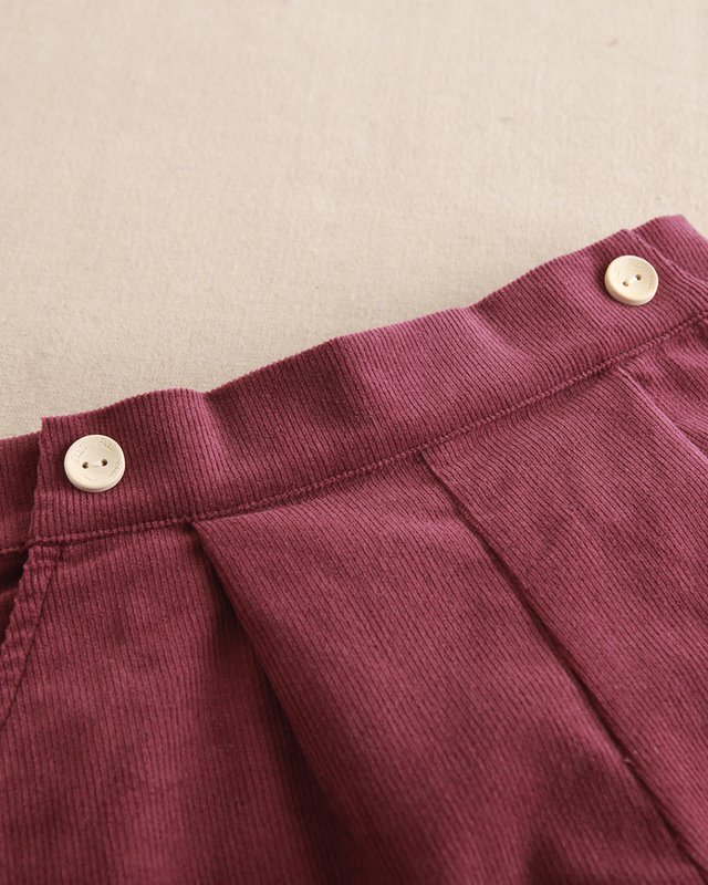 Short violet en velours côtelé pour fille avec boutons sur le devant P75-11604111