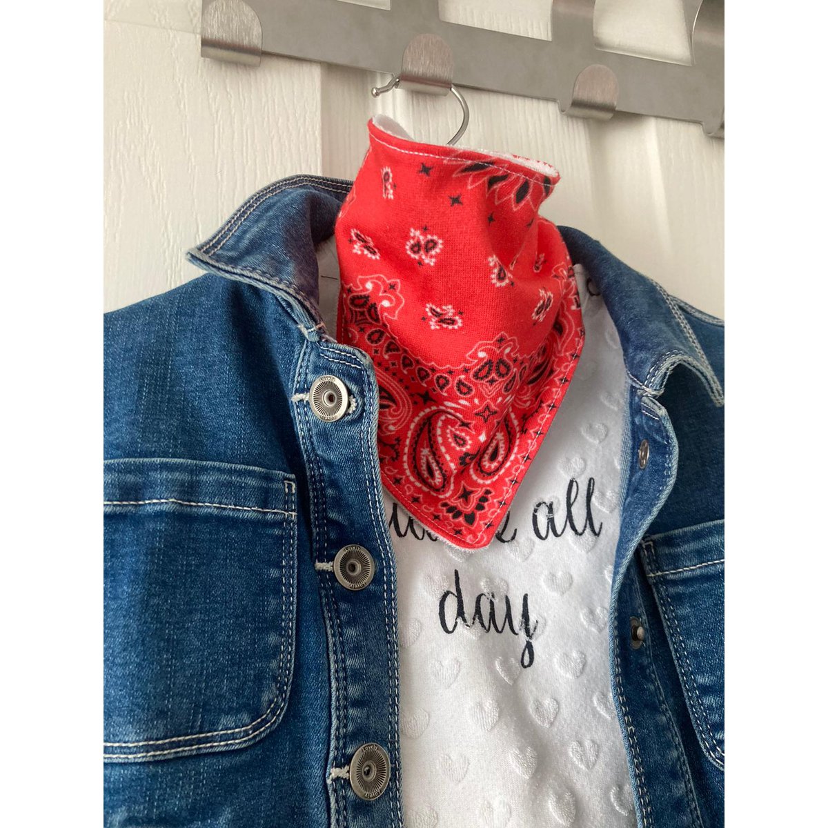 Kwijlsjaal Paisley Rood