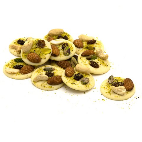 Mendiants wit met pistachenoten, amandelen, rozijnen en cashewnoten