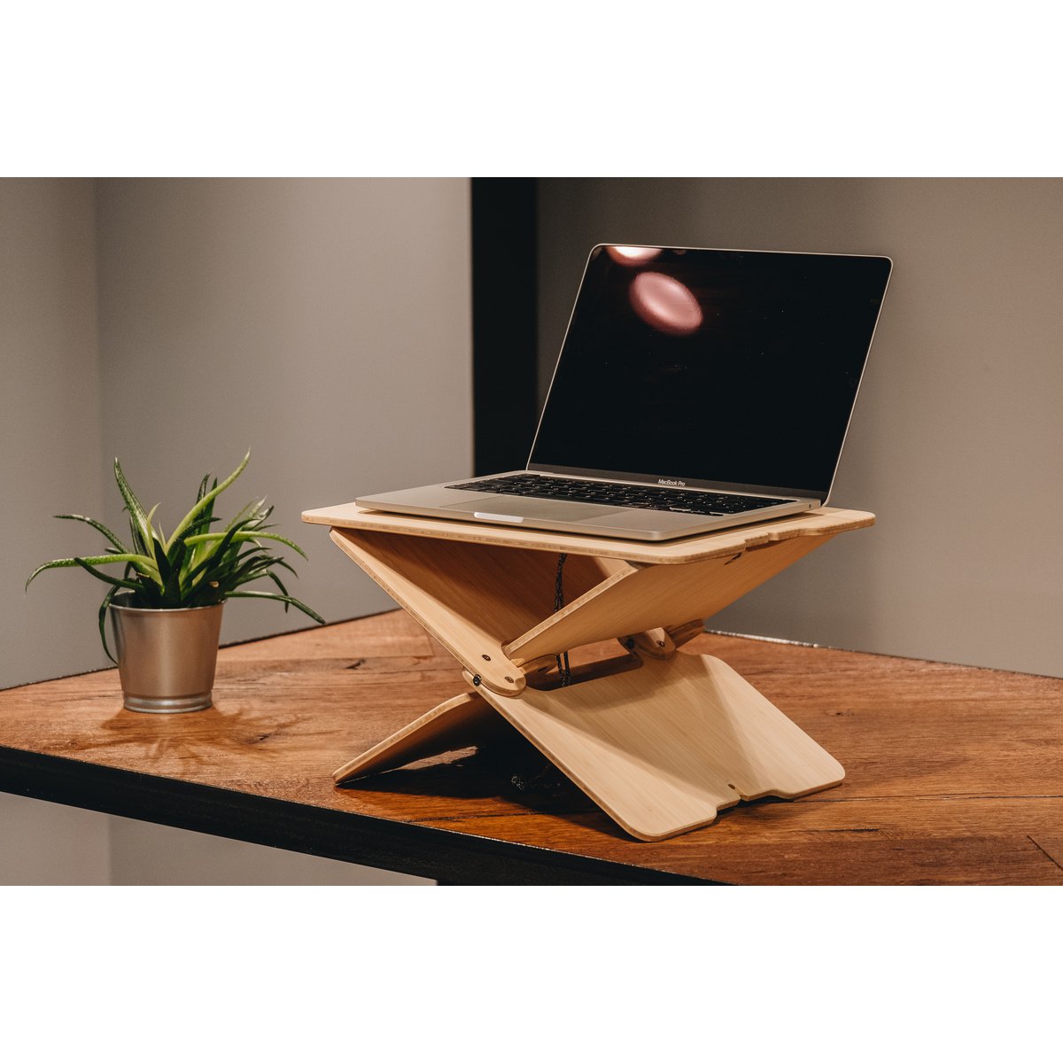 Convertitore da scrivania in piedi - hydesk