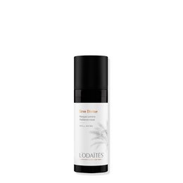 A radiant, well-aging face mask with a creamy, lightweight texture. Infused with botanical extracts to nourish and revitalize the skin.