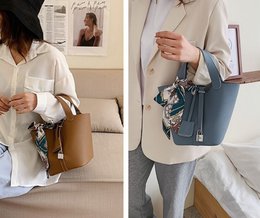 Borsa 2 in 1 AnBeck "The rinfrescante Lady" (2 opzioni di colore)