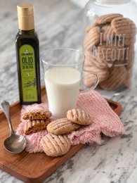 Luisa Pantaleo Organic Extra Virgin Olive Oil, 6 bottles of 0.250 liters without refilling, made in Italy